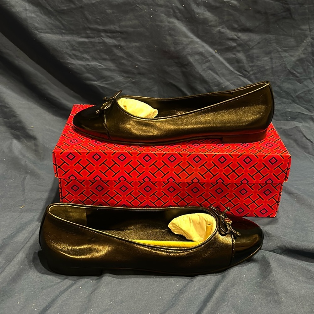 Tory Burch Black Flats